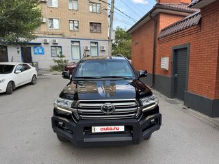 2019 Toyota Land Cruiser 200 Series Рестайлинг 2, чёрный, 13000000 рублей, вид 2