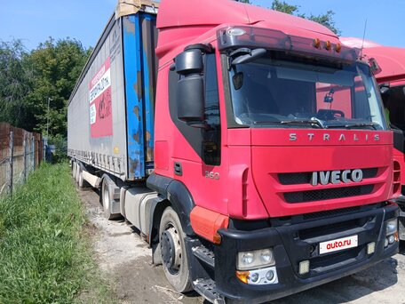 2009 Iveco Stralis, красный, 2050000 рублей, вид 2