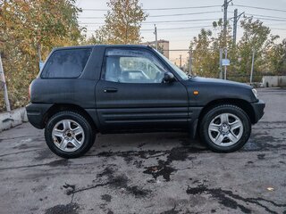 1996 Toyota RAV4 I (XA10), красный, 380000 рублей, вид 2