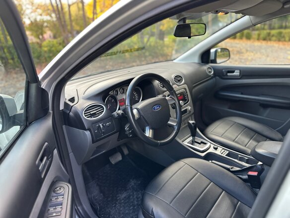 2008 Ford Focus II Рестайлинг, серебристый - вид 15
