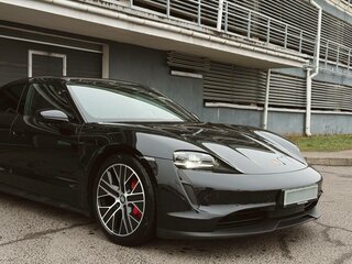 2022 Porsche Taycan 4S I, чёрный, 6400000 рублей, вид 1