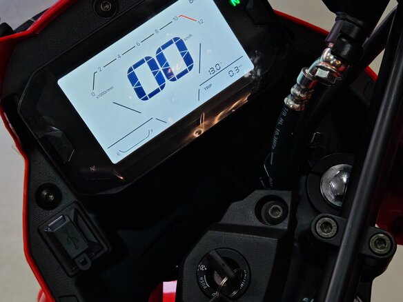 2026 Loncin MS250, красный, 176000 рублей - вид 15