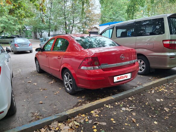 2008 Opel Astra H Рестайлинг, красный, 250000 рублей - вид 5