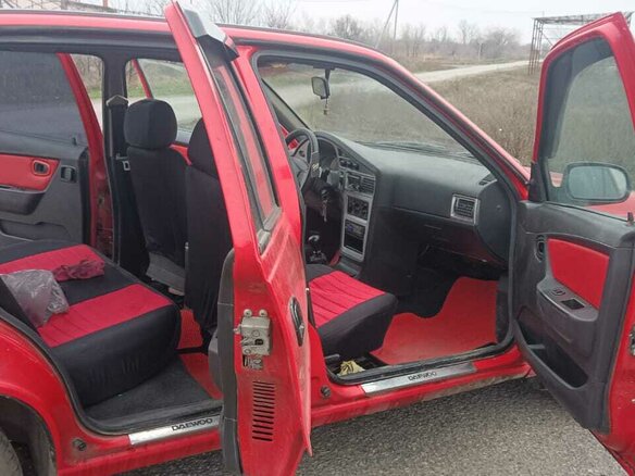 2011 Daewoo Nexia I Рестайлинг, красный, 400000 рублей - вид 21