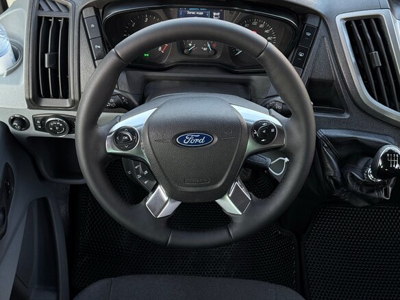 2015 Ford Transit, синий, 2490000 рублей - вид 13