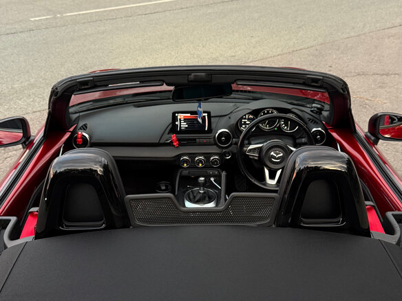 2021 Mazda Roadster IV (ND), красный, 2000000 рублей - вид 13