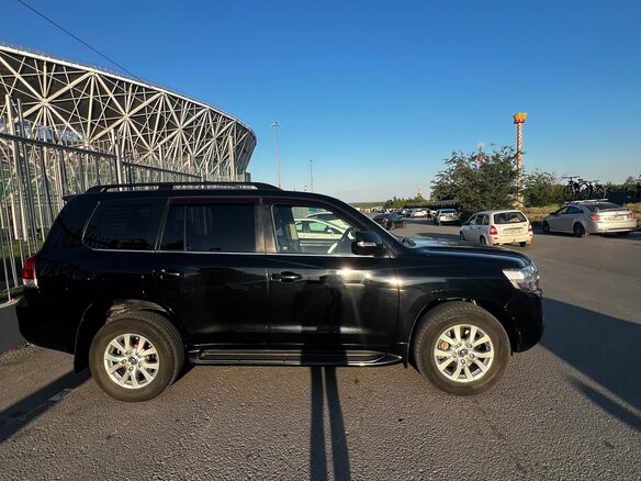 2016 Toyota Land Cruiser 200 Series Рестайлинг 2, чёрный, 6200000 рублей - вид 14