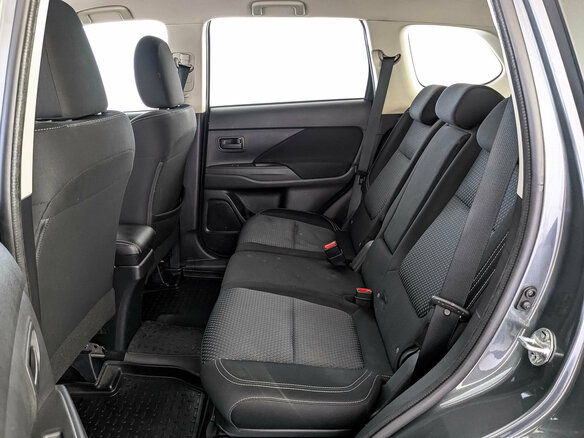 2019 Mitsubishi Outlander III Рестайлинг 3, серый, 1710000 рублей - вид 17