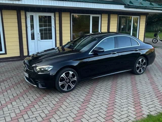 2021 Mercedes-Benz E-Класс 300 d V (W213, S213, C238) Рестайлинг, чёрный, 4790000 рублей, вид 5