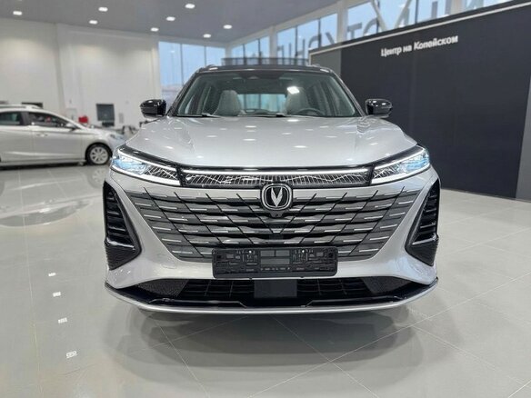 2024 Changan CS75 Plus III, серый, 2899000 рублей - вид 1