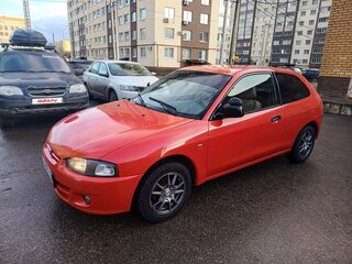 1998 Mitsubishi Colt V (CJ), красный, 200000 рублей, вид 1