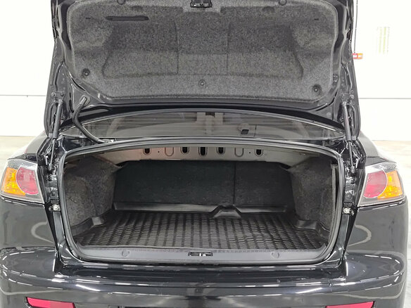 2010 Mitsubishi Lancer X, чёрный - вид 9