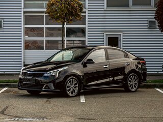 2022 Kia Rio IV Рестайлинг, чёрный, 1385000 рублей, вид 1
