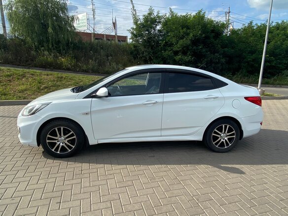 2013 Hyundai Solaris I, белый - вид 5