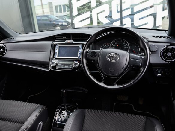 2016 Toyota Corolla Fielder XI (E160, E170, E180) Рестайлинг 1, чёрный, 1319000 рублей - вид 5