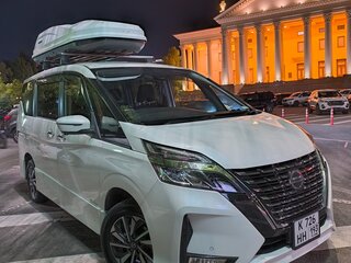 2019 Nissan Serena S-Hybrid V (C27) Рестайлинг, белый, 2500000 рублей, вид 1
