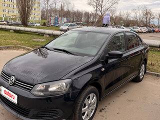 2013 Volkswagen Polo V, чёрный, 580000 рублей, вид 2