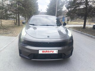 2020 Lynk & Co 05, серый, 2950000 рублей, вид 1