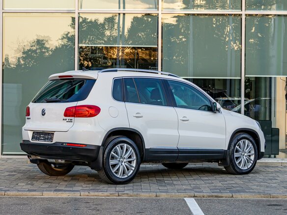 2013 Volkswagen Tiguan I Рестайлинг, белый, 1325000 рублей - вид 5