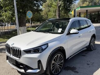 2023 BMW X1 Long 20Li sDrive III (U11/U12), белый, 3330000 рублей, вид 2