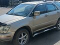 2000 Lexus RX 300 I, жёлтый, 850000 рублей - вид 3