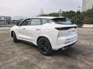 2026 Changan UNI-Z, белый, 2100000 рублей, вид 5