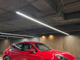 2020 Porsche Macan I Рестайлинг, красный, 5800000 рублей, вид 5