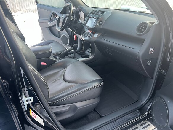 2011 Toyota RAV4 III (XA30) Рестайлинг, чёрный, 1600000 рублей - вид 8