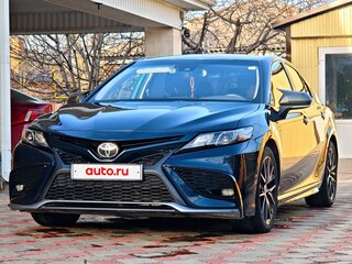 2021 Toyota Camry US Market VIII (XV70) Рестайлинг, синий, 2750000 рублей, вид 1