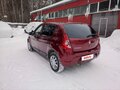 2011 Renault Sandero I, красный, 525000 рублей - вид 4