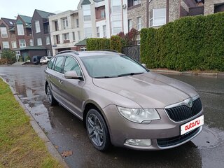 2011 Skoda Superb II, коричневый, 800000 рублей, вид 3