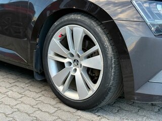 2015 Skoda Superb III, коричневый, 1225000 рублей, вид 5