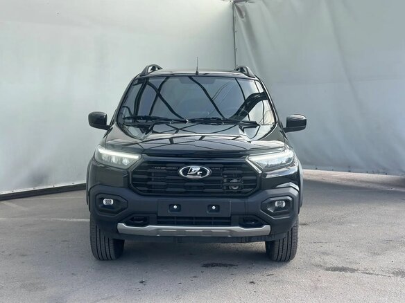 2026 Lada (ВАЗ) Niva Travel I Рестайлинг, чёрный - вид 2