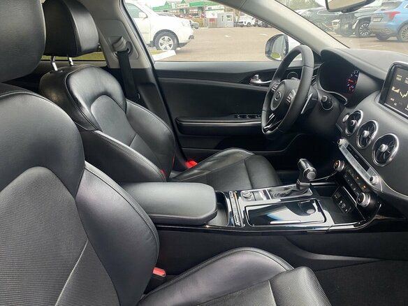2019 Kia Stinger I, белый - вид 12