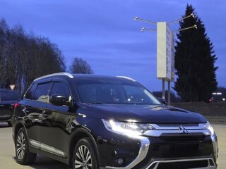 2021 Mitsubishi Outlander III Рестайлинг 3, чёрный, 2250000 рублей, вид 1