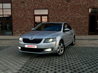 2014 Skoda Octavia III (A7), серебристый, 1350000 рублей, вид 2