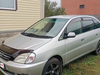 2000 Toyota Nadia, серый, 480000 рублей, вид 1
