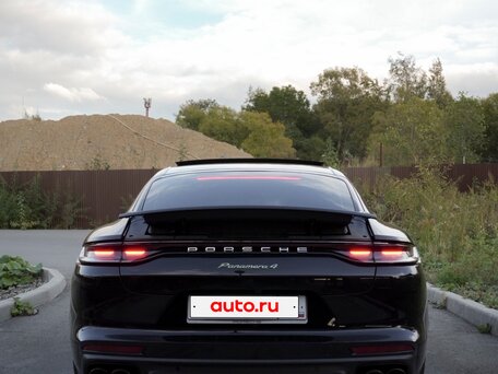 2021 Porsche Panamera 4 E-Hybrid Sport Turismo II Рестайлинг, чёрный, 11690000 рублей, вид 5