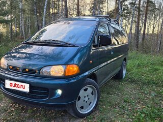 1995 Mitsubishi Space Gear I, зелёный, 717000 рублей, вид 3