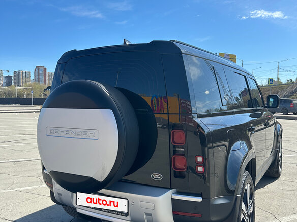 2021 Land Rover Defender 110 II, чёрный, 6300000 рублей - вид 3
