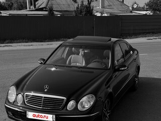 2006 Mercedes-Benz E-Класс 350 III (W211, S211), чёрный, 925000 рублей, вид 1