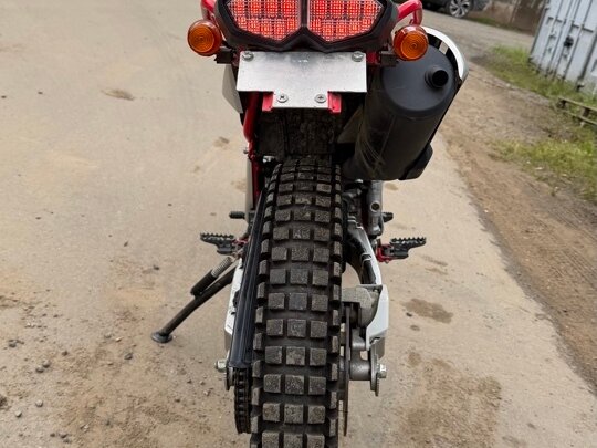 2020 Yamaha XT250 Serow, красный, 589000 рублей - вид 3
