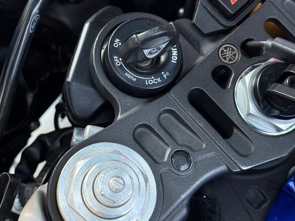 2013 Yamaha YZF-R1, синий, 1130000 рублей - вид 7