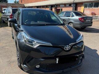 2019 Toyota C-HR I, чёрный, 1999000 рублей, вид 2