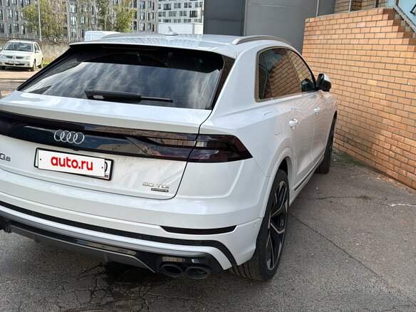 2020 Audi Q8 50 TDI I (4M), белый, 7700000 рублей - вид 17