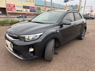 2018 Kia Stonic I, серый, 1850000 рублей, вид 1