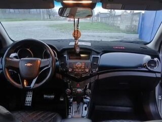2011 Chevrolet Cruze I, серебристый, 630000 рублей, вид 3