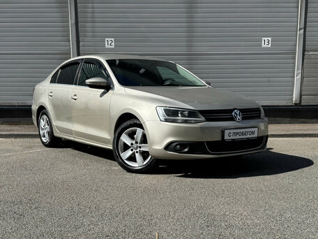 2012 Volkswagen Jetta VI, бежевый, 679000 рублей, вид 3