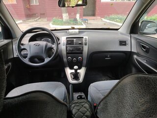 2008 Hyundai Tucson I, серебристый, 900000 рублей, вид 3