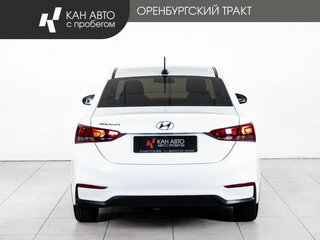 2018 Hyundai Solaris II, белый, 1027000 рублей, вид 4